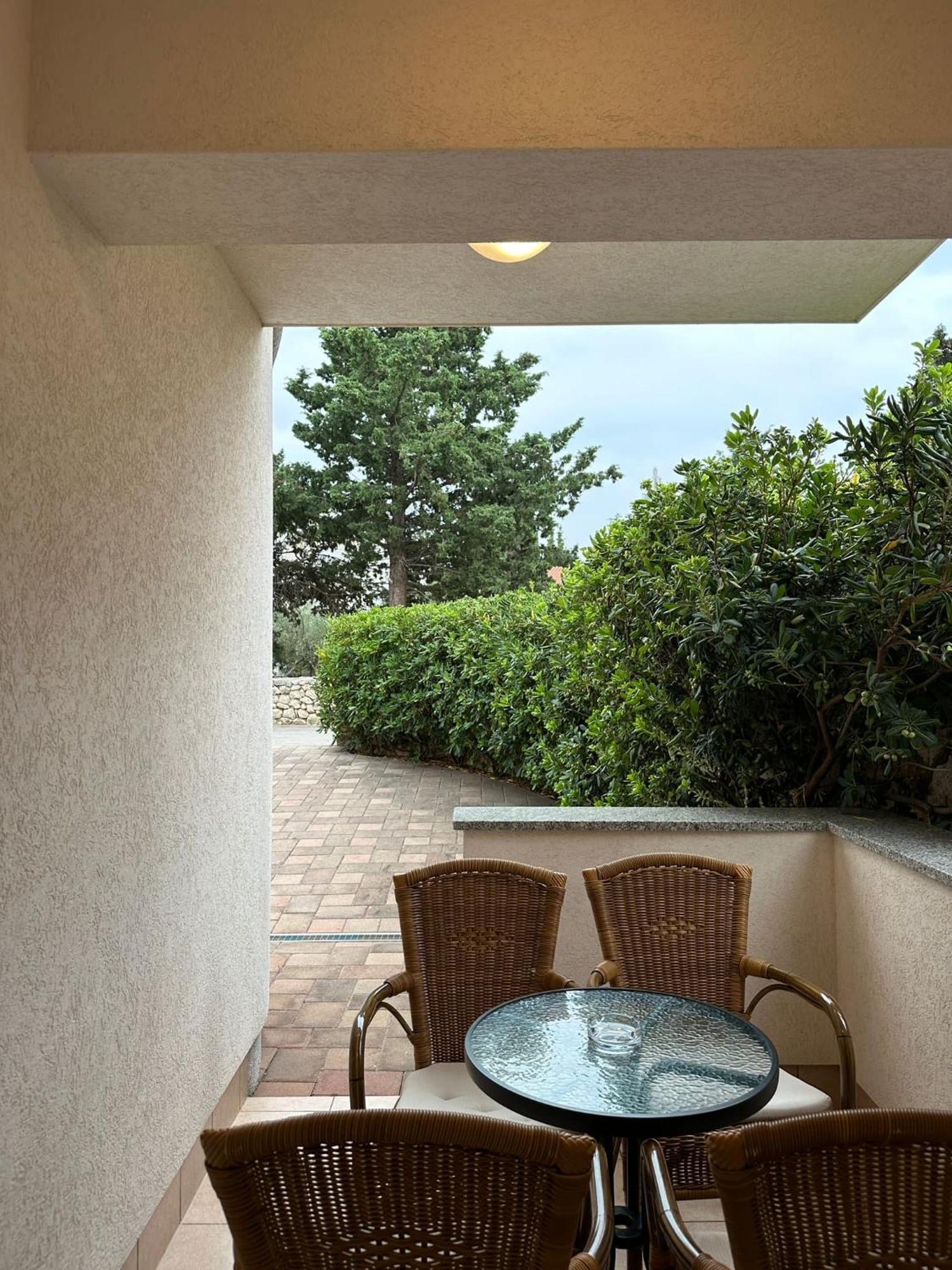 Apartmani Samec Novalja Exterior photo
